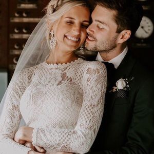 BHLDN Tadashi Shoji Tenley Wedding Gown, Size 6